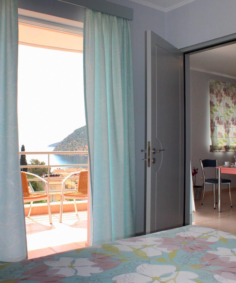 Amaryllis Hotel Apartments Tolón Habitación foto