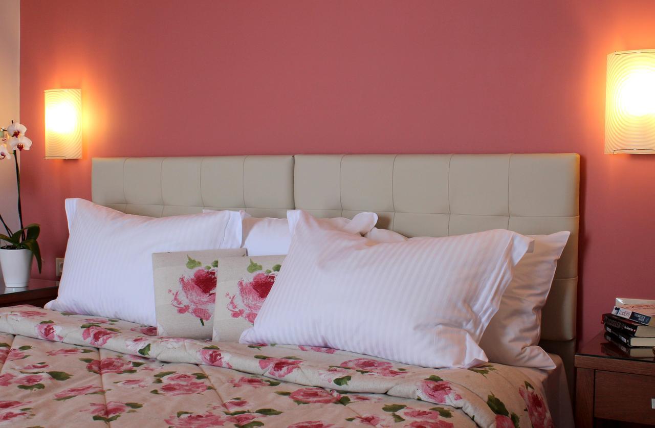 Amaryllis Hotel Apartments Tolón Habitación foto